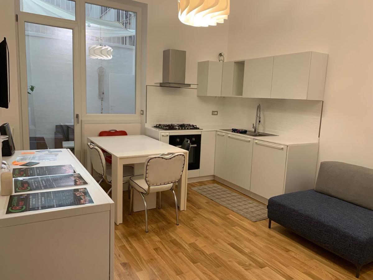 Les 3 Chambres Lecce Luaran gambar
