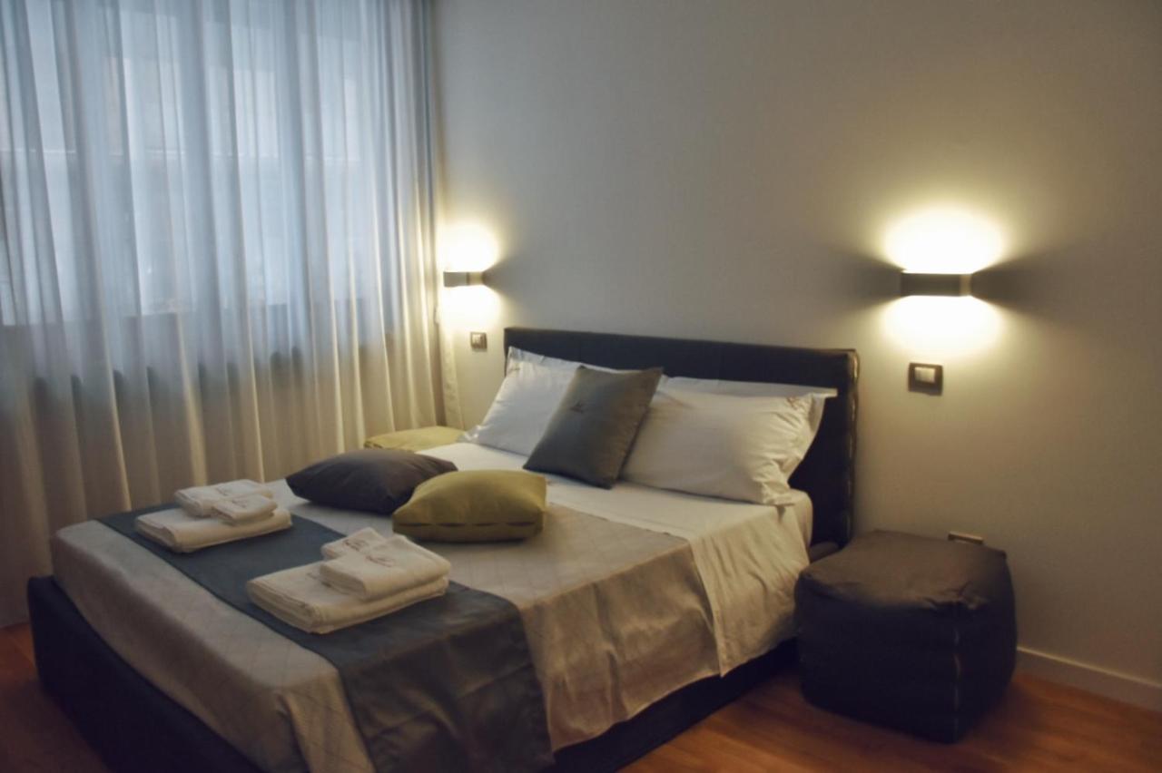 Les 3 Chambres Lecce Luaran gambar